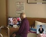 "눈물도 말랐어요"..추석에 더 애타는 이산가족