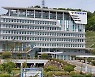 휴게소서 파리바게트 배송차 연료 공급선 절단 .. 경찰수사