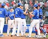 삼성 라이온즈,'엄청난 타격감 보여주며 11-9 승리' [사진]