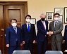 에드 마키 美 상원의원 만난 민주당 방미단