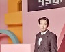 '오징어 게임' 美 넷플릭스 1위..한국 작품 최초