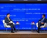 "中 공세적" 美앵커 지적에..정의용 "20년 전 中 아냐, 당연"