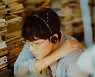 김필, 데뷔 10주년 음원 발매 '처음 만난 그때처럼'