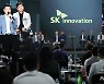 "배터리 인재 구해요"..미국으로 날아간 SK이노 임원들(종합)