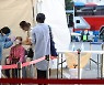 [속보] 연휴 마친 첫날 서울서 오후 9시까지 893명 확진..역대 최대