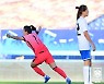 추가골 넣은 최유리
