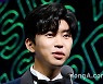 임영웅 다 씹어먹었다, 26주 연속 아이돌차트 평점랭킹 1위