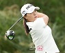 [포토]김보아 '첫 티샷은 정확하게 중앙으로'