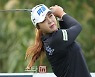 [포토]손주희 '간견한 첫 티샷'