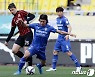 갈 길 바쁜 수원과 서울, 위치는 다르나 절실함은 같은 '슈퍼매치'