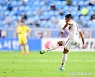 [포토] 프리킥 시도하는 수원FC 무릴로