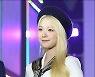 [MD포토] 프로미스나인 백지헌, '미모 업그레이드'