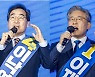 이낙연 고향서 1위했지만..'대장동'에도 이재명 대세 유지
