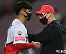 윌리엄스 감독 '선수들과 기쁨 나누며'[포토]
