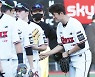 천하무적 고영표 향한 이강철 감독 극찬 "나보다 낫다..PS 1선발"