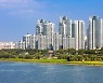 빌딩보다 비싸네..아크로리버파크 34평 42억원에 팔려