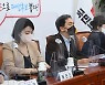 '화천대유 퇴직금 50억 논란' 곽상도 아들 "난 오징어게임 속 '말'이었다"