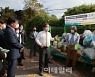 [포토]양정동 이패1통 '삼색존' 설치 상황 점검하는 조광한 남양주시장