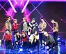 '데뷔' 니크 "긴 연습생 기간, 11人 끈끈함이 우리의 무기"