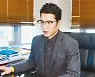 [한국의 젊은 임원들] 김세호 쌍방울 대표 | 영업왕의 인간관계 비결.."모두와 친해질 필요 없다"