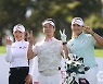 팀 우승 합작한 임창정 "한 홀, 한 홀 끝나는 게 너무 아쉬웠다" [KLPGA 엘크루-TV조선]