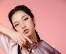 가상인간 로지(ROZY) 벌써 10억 벌었다, '신명품' 가방까지 접수
