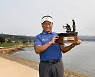 '시니어투어 첫 우승' 최경주 "간절히 원했던 우승, 가슴벅차다"(일문일답)