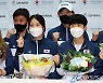 귀국한 대한민국 양궁 대표팀