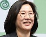 '기생충' 제작사, 봉준호 감독과 한국어 영화 2편 더 만든다[공식]