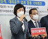 "카카오 골목상권 침탈 그만"..택시·대리운전 업계 반발 확산