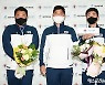 남자 양궁대표팀 '밝은 표정으로 금의환향'[포토]