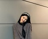 '크러쉬♥' 레드벨벳 조이, 명품백 들고 상큼한 미소..점점 진화하는 미모[TEN★]