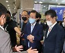 풍기인삼시장 찾은 홍준표