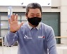 "35년 골프 인생이 주마등처럼 지나가.. 19년전 PGA 첫 우승할 때만큼 기뻤다"