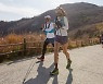 맨몸으로 산길 뛰는 트레일 러닝에 도전하세요
