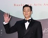 '오징어 게임' 박해수, 결혼 2년만 득남..겹경사