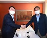 박진, 윤석열 지지 선언 "정권교체 위해 뜻 같이 할 것"