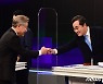 인사 나누는 이제명과 이낙연 후보