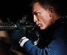 다시 돌아온 크레이그.. 007 '마지막 출격'
