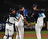 [포토] 롯데 김원중 '연승'