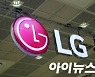 코로나 특수 누리는 삼성·LG, 3Q 역대최고 실적예고에도 주가는 '뚝'..왜