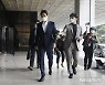검찰 조사 출석하는 '피의자 신분' 오세훈 서울시장
