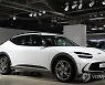 제네시스 첫 전기차 GV60, 2주간 특별 전시