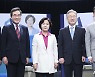 '운명의 날' 이틀 앞둔 與 주자들..이재명 '도정활동'·이낙연 '소상공인'