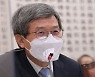 행정법원장 "尹재판부, 정치적 고려했다면 어제 선고했겠나"
