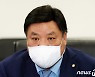셀트리온 지주사 합병, 스킨큐어 빼기로.."큰 영향 없다"