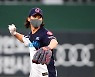 [포토] 배우 고수 '스트라이크 꽂아 볼까요?'