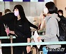 [포토] 그리스 출국하는 이재영-이다영 쌍둥이 자매