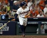 휴스턴, 홈런 두 방 앞세워 ALCS 기선 제압