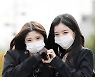 윤채원-김유연 '강렬한 눈빛 하트'[포토엔HD]
